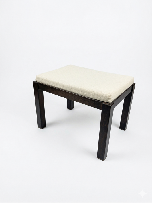 Mueble pie de cama blanco y negro