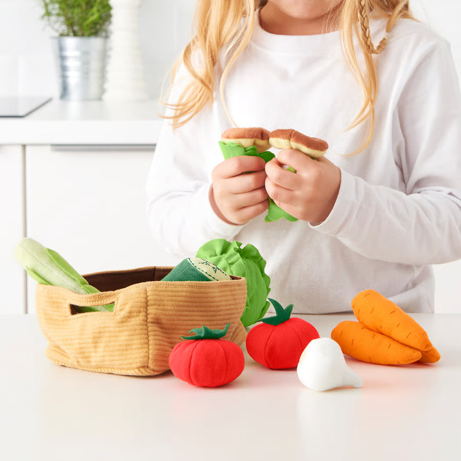 Cesta de verduras peluche